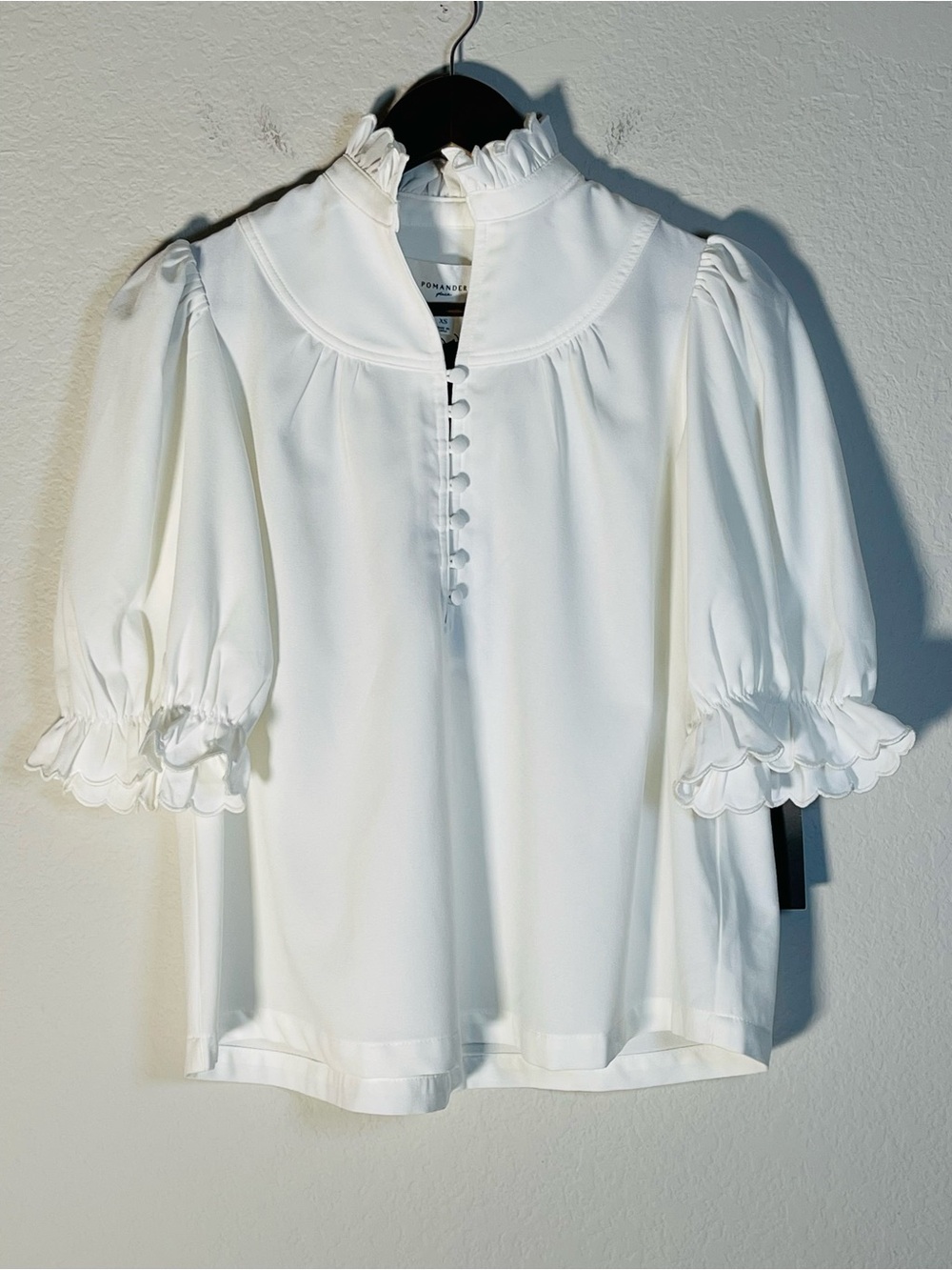 POMANDER PLACE White Selena Blouse Size XS Short Sleeve Top | a Tuckernuck Brand - Picture 5 of 15